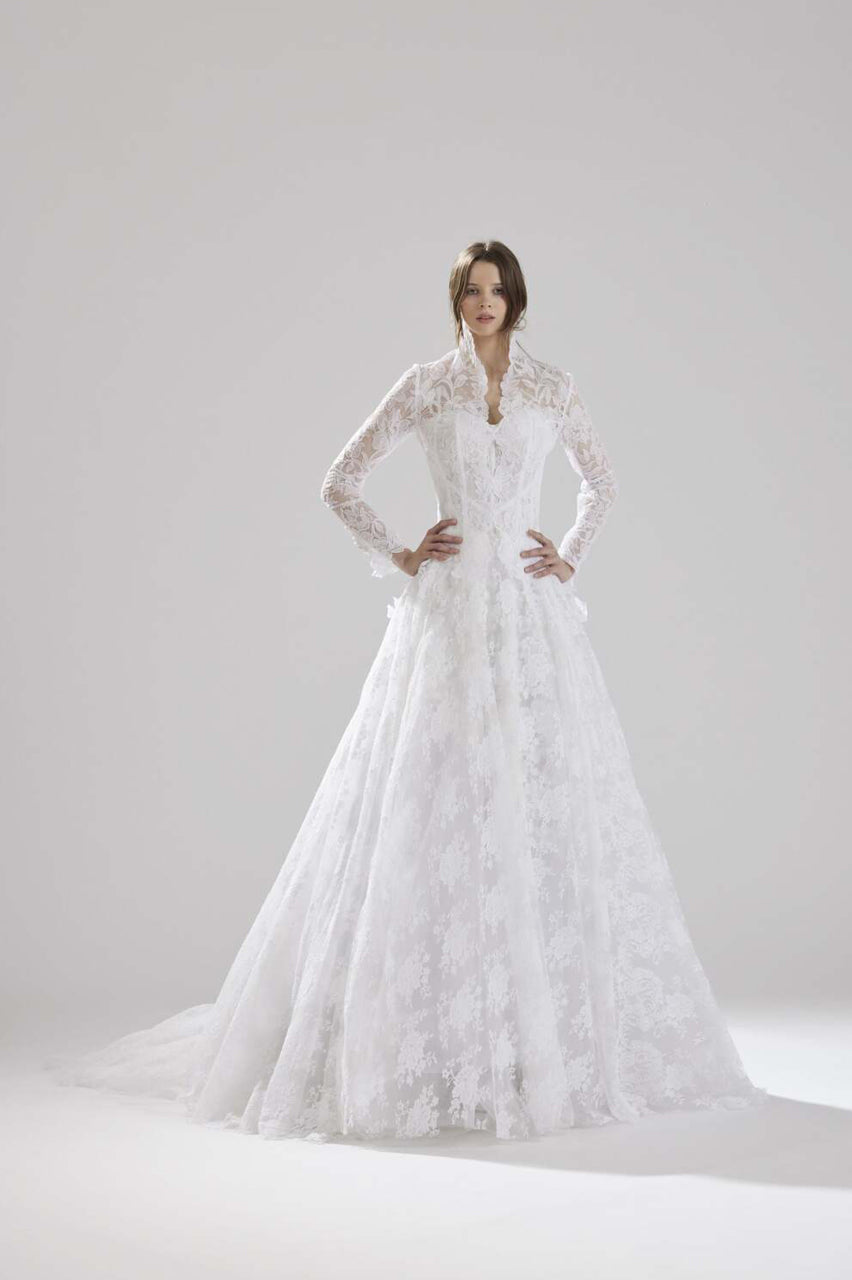 アントニオリーヴァ風　ウェディングドレス Abito da sposa Delfina in pizzo | Antonio Riva Milano