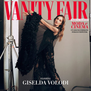 L’attrice Giselda Volodi sulla cover story di Vanity Fair con l'abito Ava