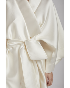 Vestaglia kimono in tessuto mikado, ampia manica e cintura in vita