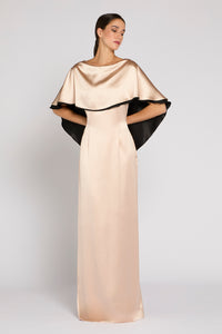 Antonio Riva Milano abito da cerimonia Mirage lungo sciancrato in satin bicolor con corpino arricchito da mantellina in satin rosa sul décolleté con rouches nere e profonda scollatura a V sul retro, Made in Italy