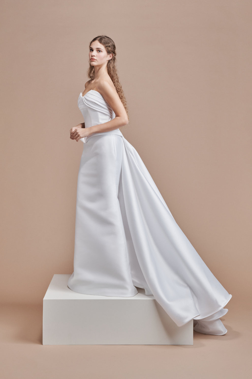 Abito sposa N. 20 a sirena in mikado | Antonio Riva Milano